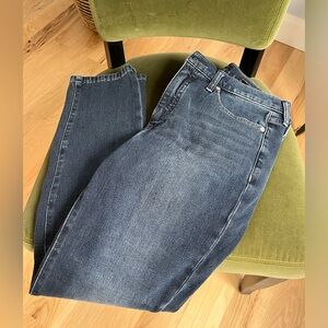 Banana Republic High Rise Slim, size 29